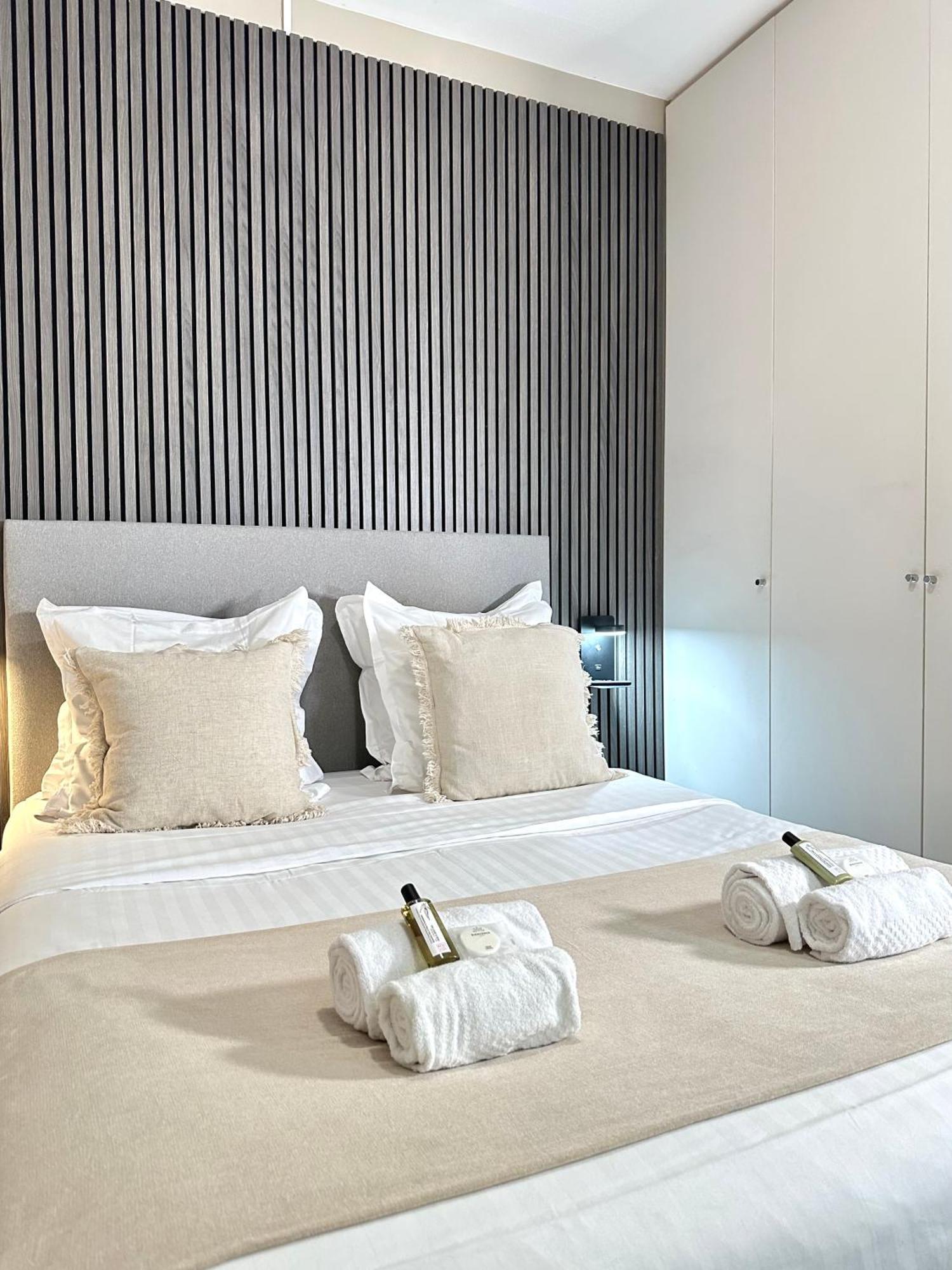 パリLuxurious Flat In Saint-Germain-Des-Presアパートメント エクステリア 写真
